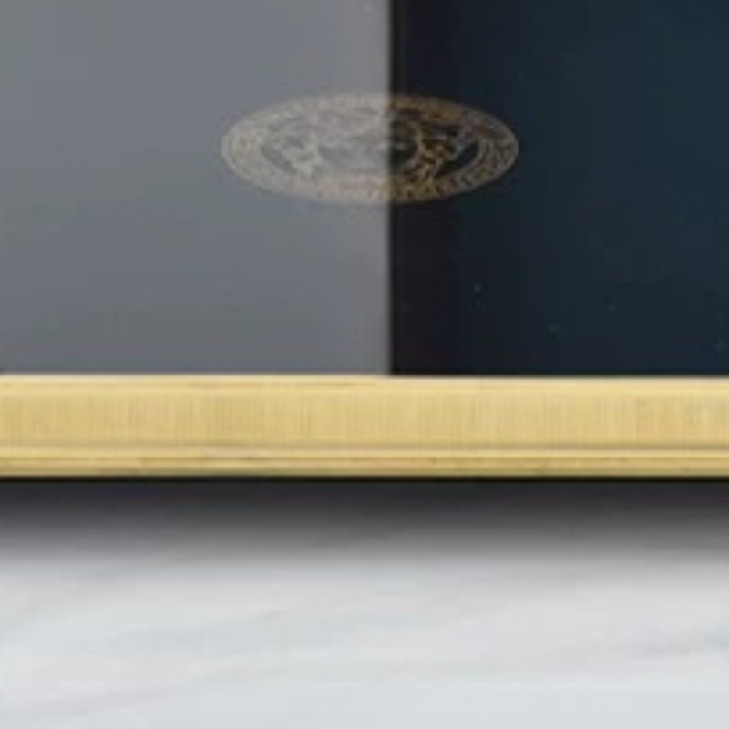Vassoio dal design moderno ed  - Quiet Luxury Lifestyle recensione e prezzo